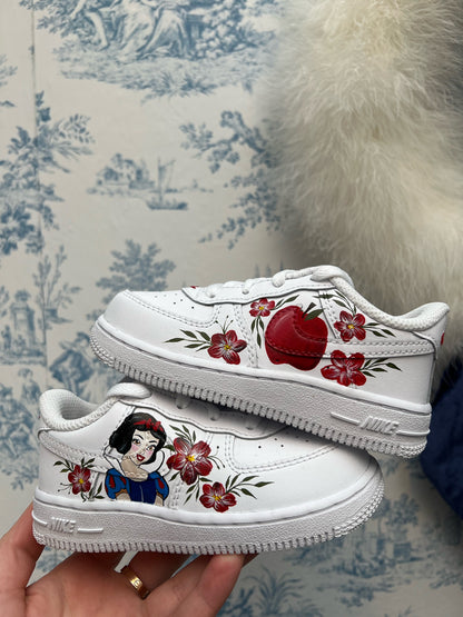 Snow White & apple - AF1